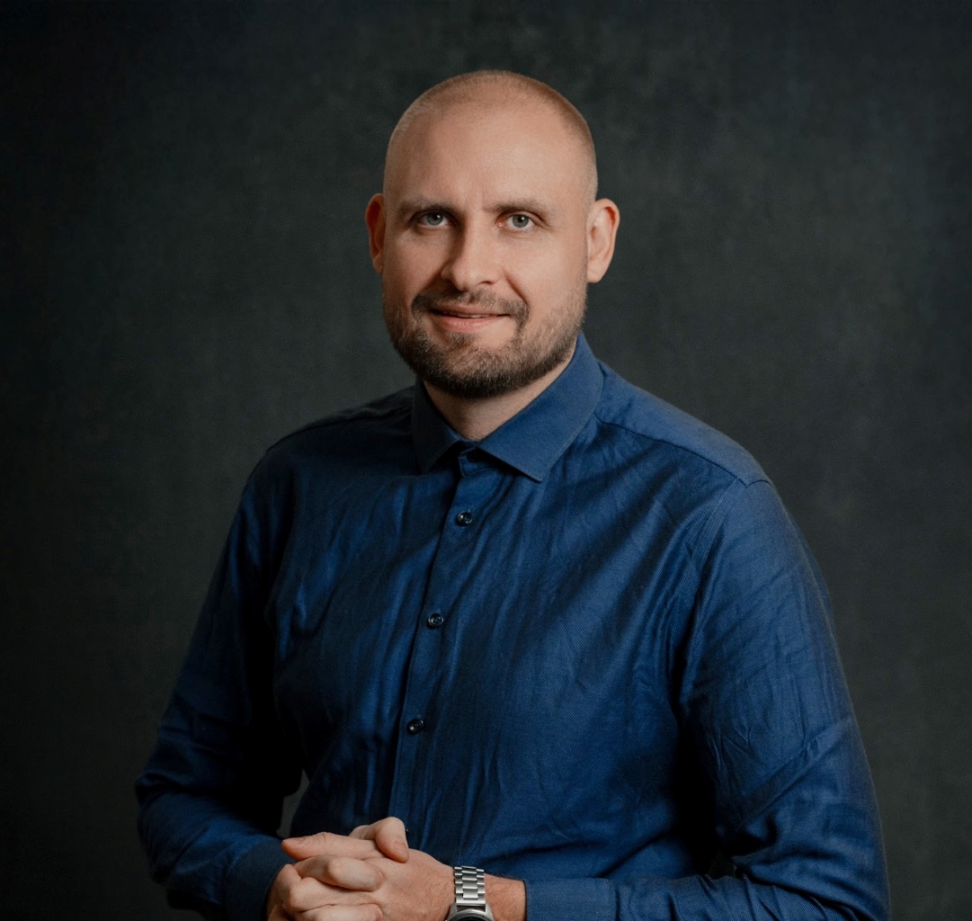 Денис Поплавский